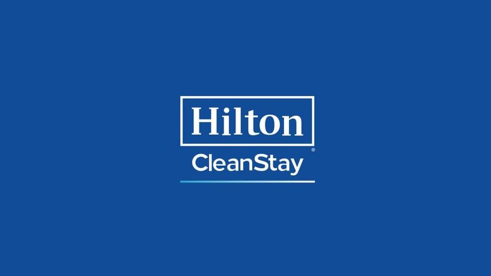 赛克斯森特商城威奇托福尔斯汉普顿酒店 外观 照片